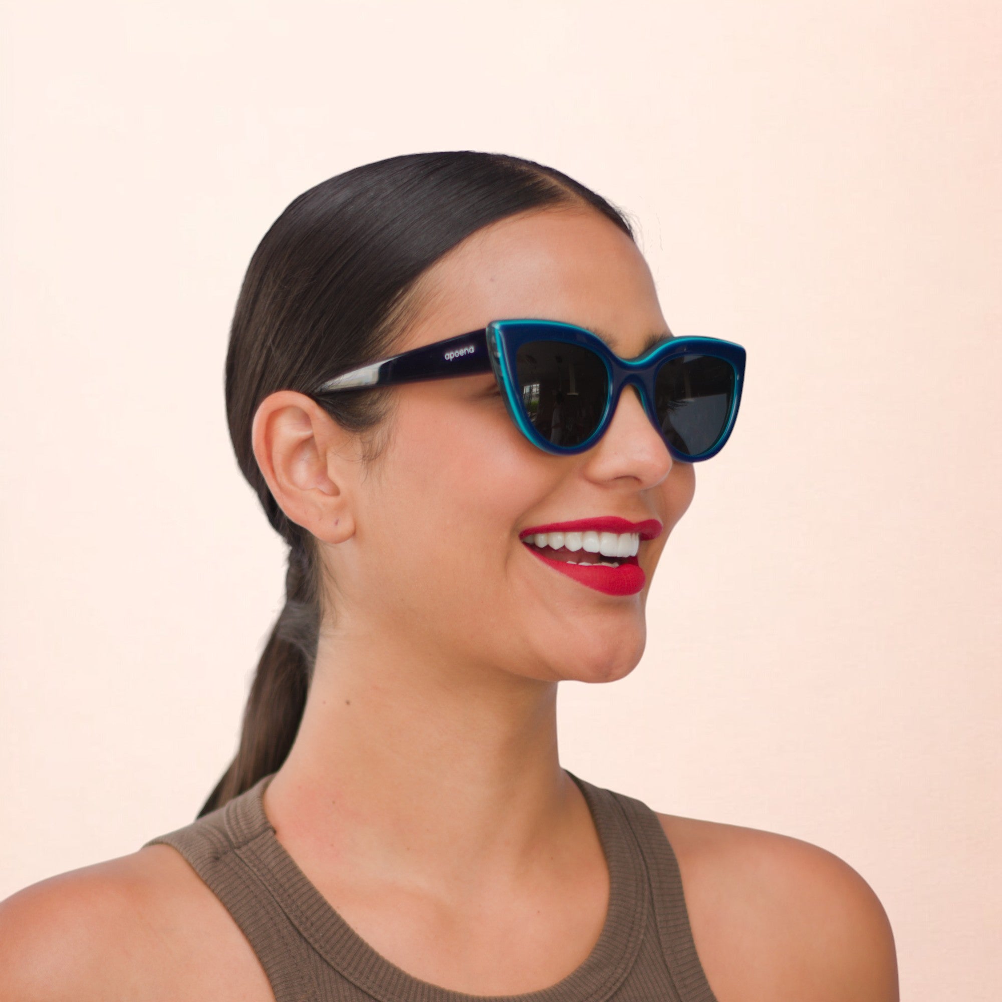 Óculos de sol acetato gatinho azul