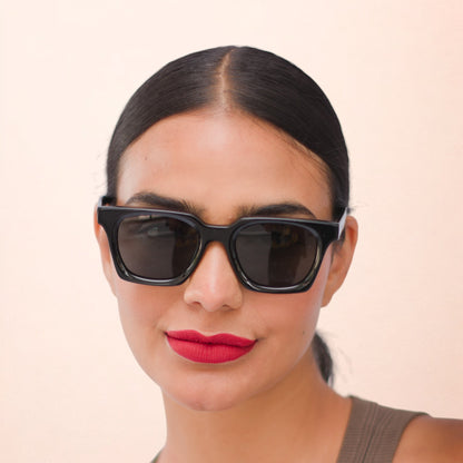 Óculos de sol acetato quadrado transparente/ preto
