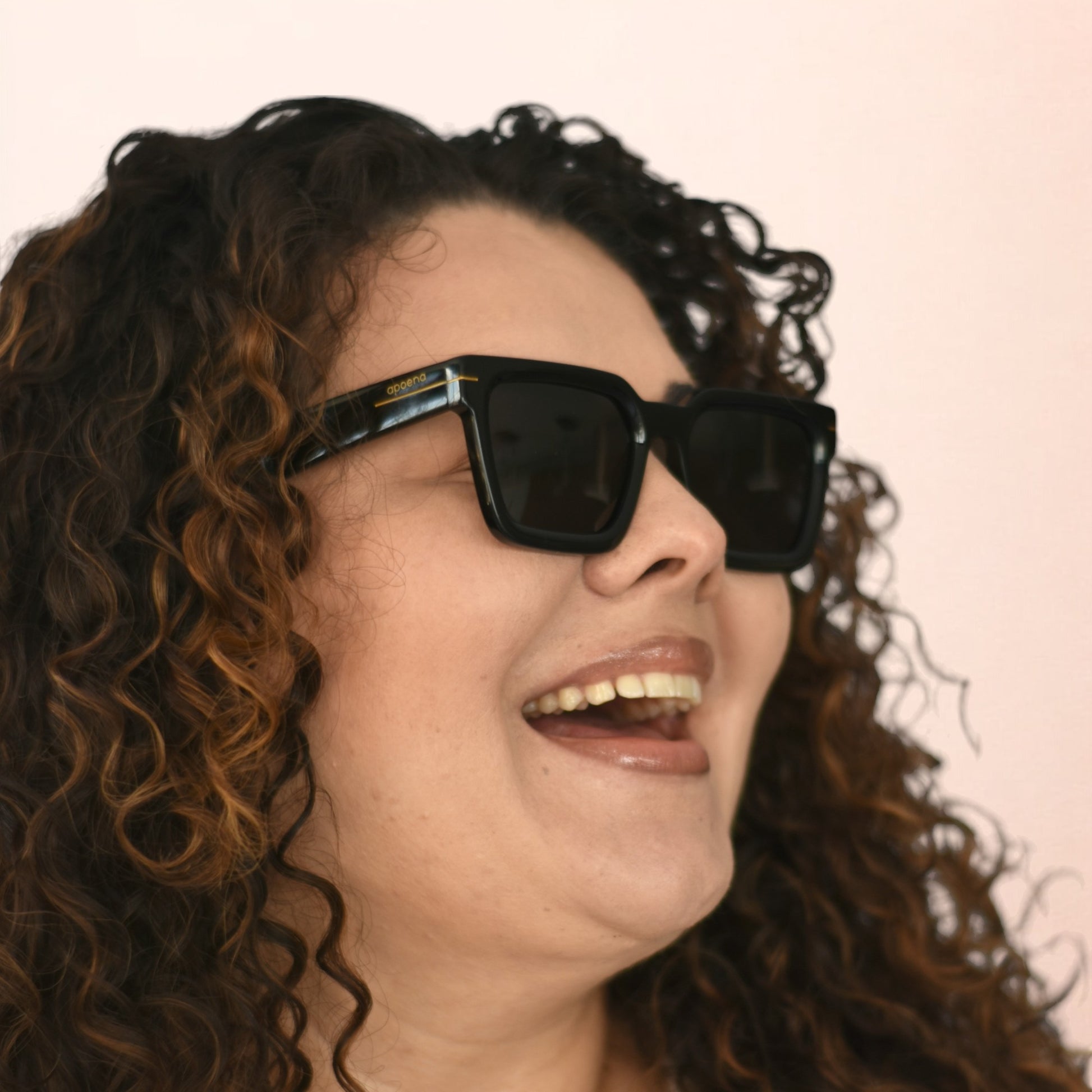 Óculos de sol acetato retangular amarela/ preto/ transparente