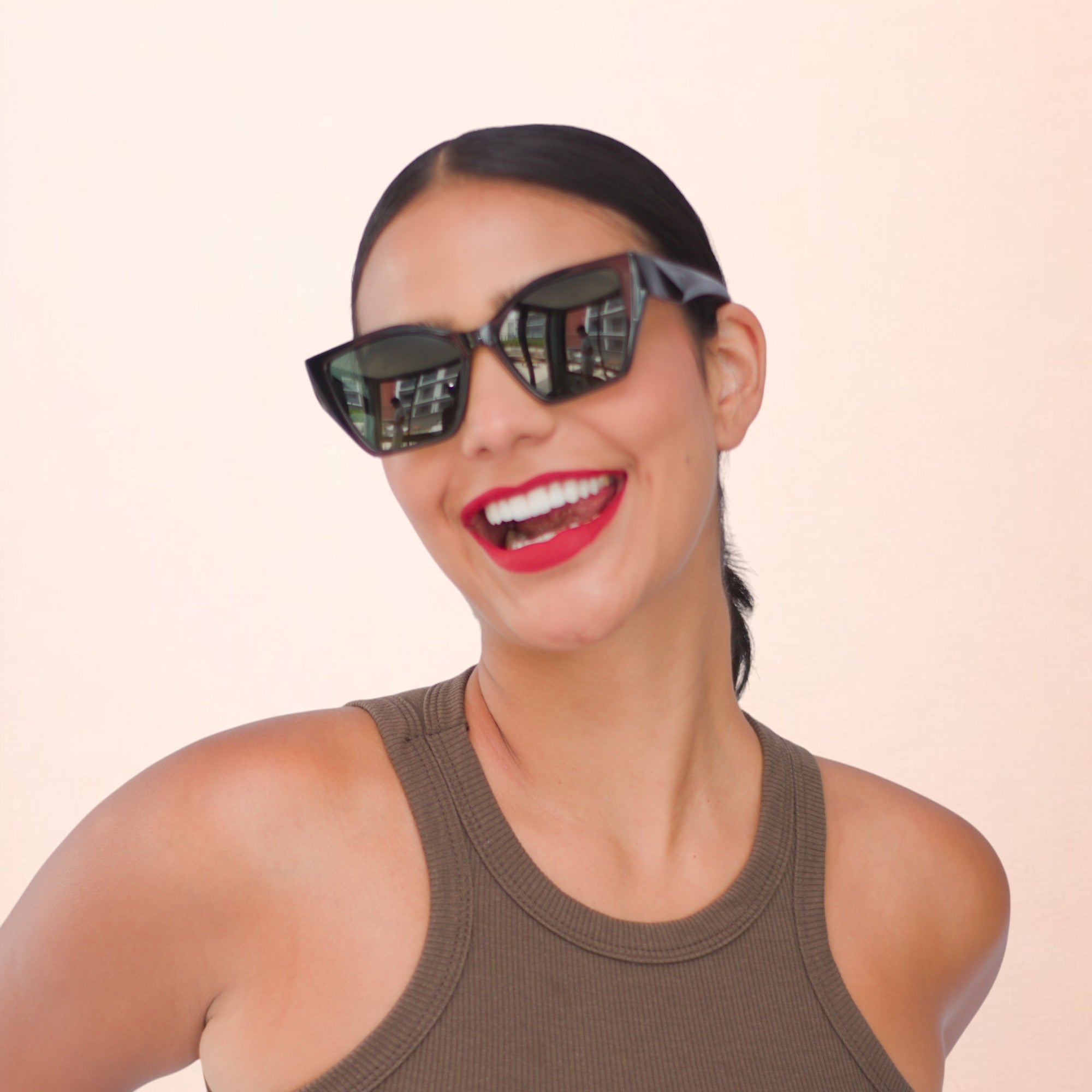 Óculos de sol acetato gatinho vermelho/ preto